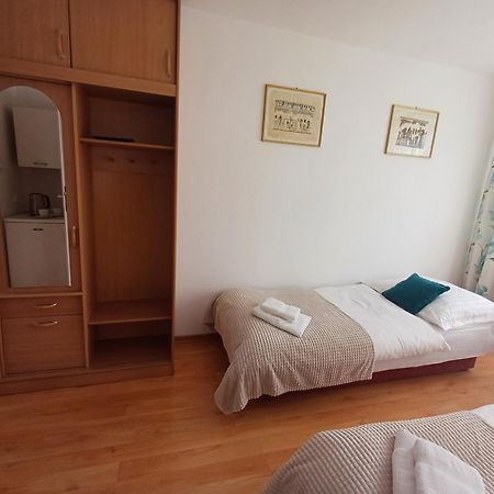 Pokoje Vesuvio I Apartament 드지비르지노 외부 사진